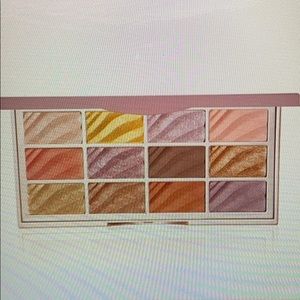 Ciate Velvet Palette